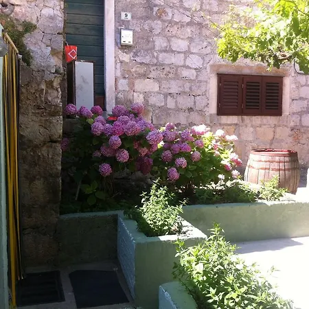 Tonka Hvar Apartment *